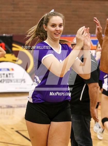 Thumbnail 3 in Salpointe Catholic vs. Sunrise Mountain (AIA 4A Final)  photogallery.