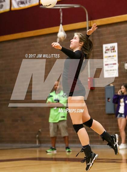Thumbnail 3 in Salpointe Catholic vs. Sunrise Mountain (AIA 4A Final)  photogallery.