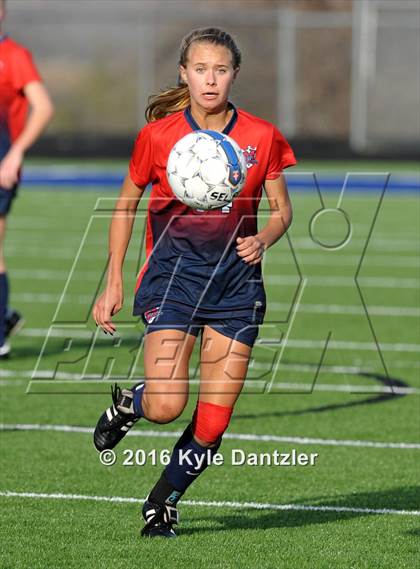 Thumbnail 3 in Fort Bend Clements vs Boyd (National Elite Prep Showcase) photogallery.