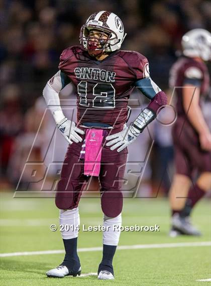 Thumbnail 1 in Sinton vs. Wimberley 4A D2 Regional photogallery.