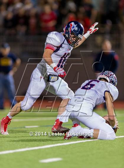 Thumbnail 3 in Sinton vs. Wimberley 4A D2 Regional photogallery.