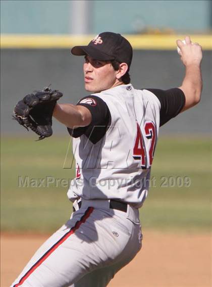 Thumbnail 3 in Rio Hondo Prep @ Flintridge Prep photogallery.