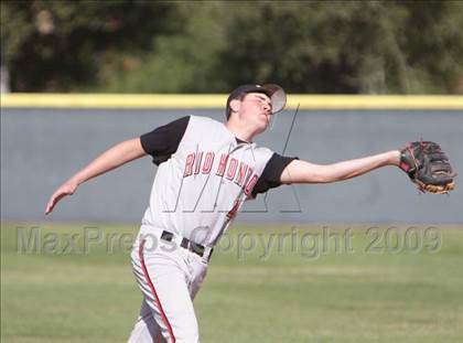 Thumbnail 1 in Rio Hondo Prep @ Flintridge Prep photogallery.