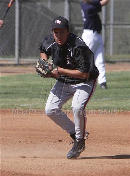 Thumbnail 3 in Rio Hondo Prep @ Flintridge Prep photogallery.