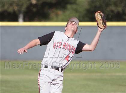 Thumbnail 3 in Rio Hondo Prep @ Flintridge Prep photogallery.