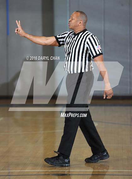 Thumbnail 2 in Mountain View vs San Marino (San Gabriel JV Winter Classic) photogallery.