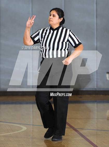 Thumbnail 2 in Mountain View vs San Marino (San Gabriel JV Winter Classic) photogallery.