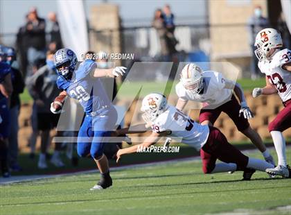 Thumbnail 1 in Georgetown vs. Dripping Springs (UIL 5A Bi-District Playoff) photogallery.