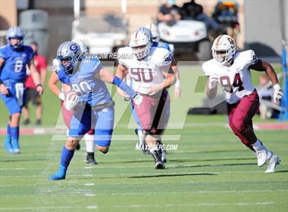 Thumbnail 3 in Georgetown vs. Dripping Springs (UIL 5A Bi-District Playoff) photogallery.