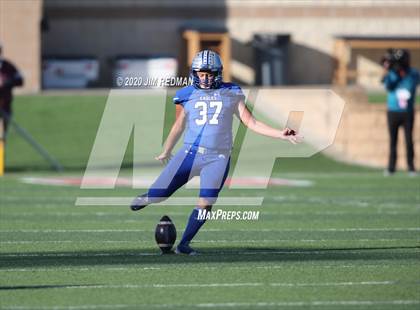Thumbnail 2 in Georgetown vs. Dripping Springs (UIL 5A Bi-District Playoff) photogallery.