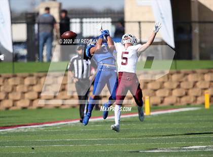 Thumbnail 2 in Georgetown vs. Dripping Springs (UIL 5A Bi-District Playoff) photogallery.