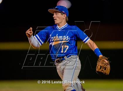 Thumbnail 3 in MacArthur vs Warren photogallery.