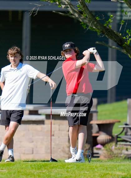 Thumbnail 2 in M8 at Chisago Lakes photogallery.