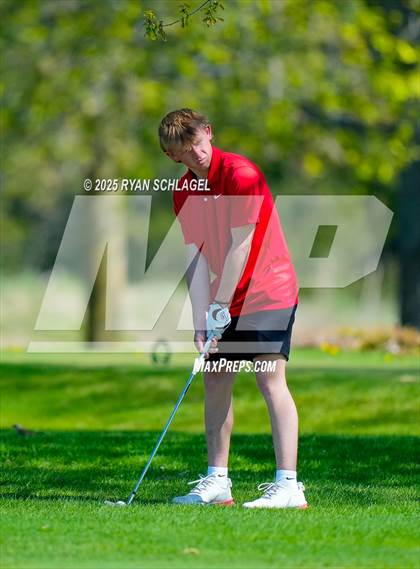 Thumbnail 2 in M8 at Chisago Lakes photogallery.