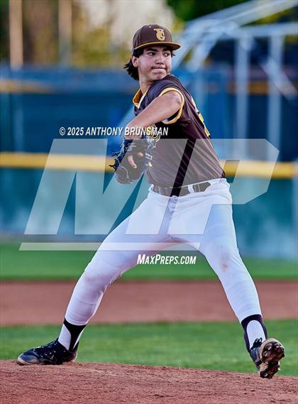 Thumbnail 2 in Central Catholic vs. Yuba City (CIF SJS D3 Final) photogallery.