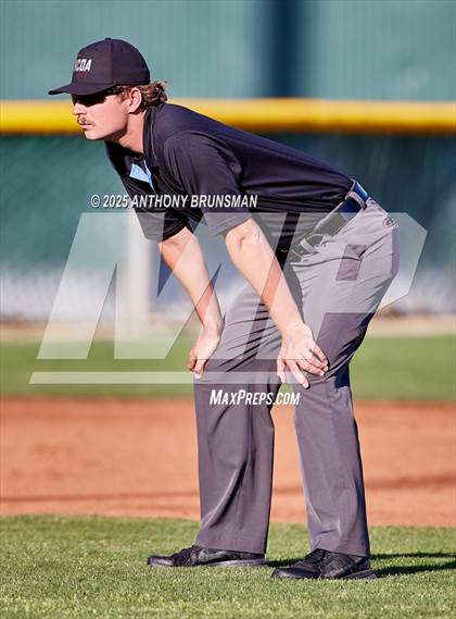 Thumbnail 3 in Central Catholic vs. Yuba City (CIF SJS D3 Final) photogallery.