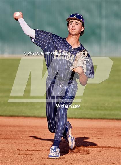 Thumbnail 3 in Central Catholic vs. Yuba City (CIF SJS D3 Final) photogallery.