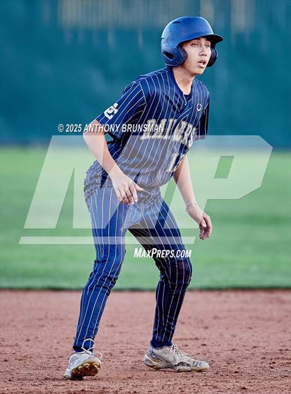 Thumbnail 3 in Central Catholic vs. Yuba City (CIF SJS D3 Final) photogallery.
