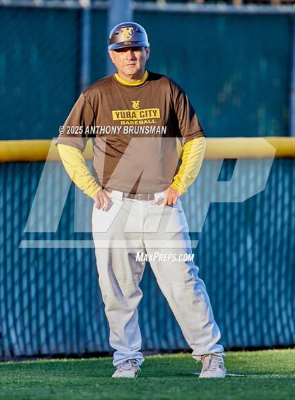 Thumbnail 2 in Central Catholic vs. Yuba City (CIF SJS D3 Final) photogallery.