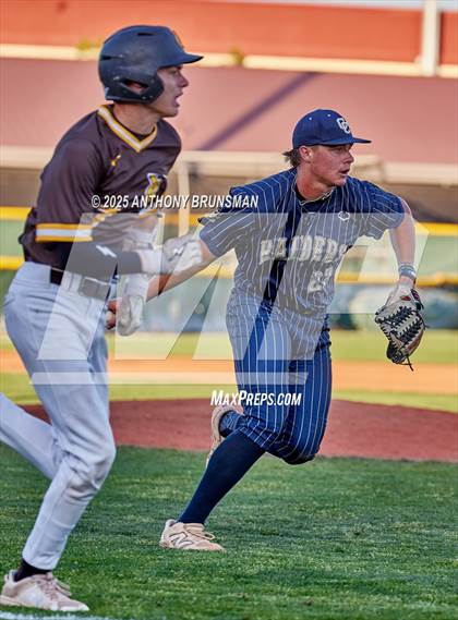 Thumbnail 3 in Central Catholic vs. Yuba City (CIF SJS D3 Final) photogallery.