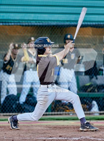 Thumbnail 3 in Central Catholic vs. Yuba City (CIF SJS D3 Final) photogallery.