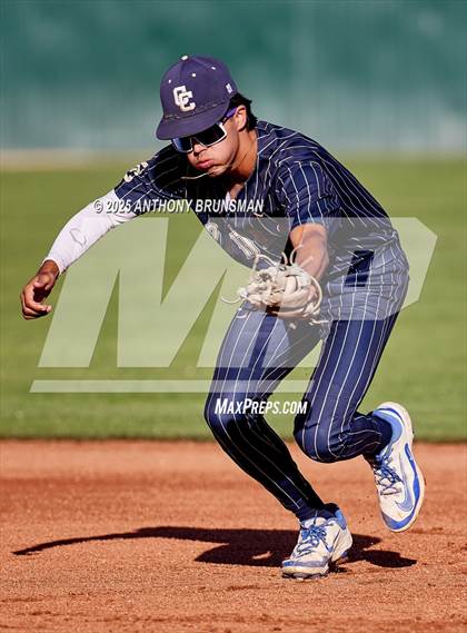 Thumbnail 1 in Central Catholic vs. Yuba City (CIF SJS D3 Final) photogallery.