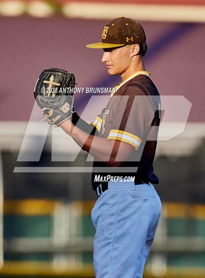 Thumbnail 2 in Central Catholic vs. Yuba City (CIF SJS D3 Final) photogallery.