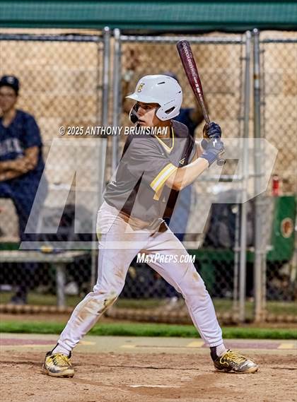 Thumbnail 3 in Central Catholic vs. Yuba City (CIF SJS D3 Final) photogallery.