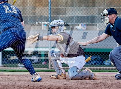 Thumbnail 2 in Central Catholic vs. Yuba City (CIF SJS D3 Final) photogallery.