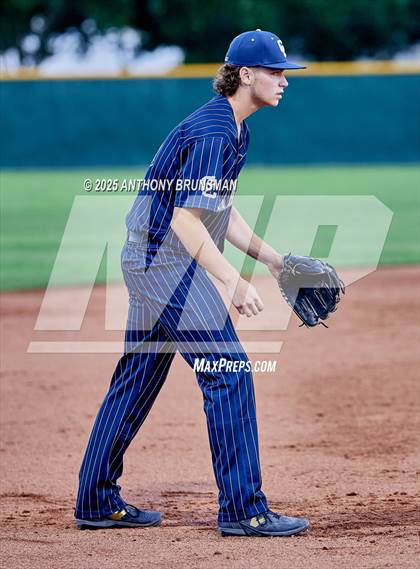 Thumbnail 3 in Central Catholic vs. Yuba City (CIF SJS D3 Final) photogallery.