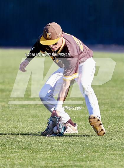 Thumbnail 3 in Central Catholic vs. Yuba City (CIF SJS D3 Final) photogallery.
