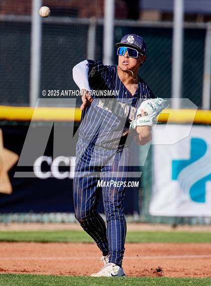 Thumbnail 3 in Central Catholic vs. Yuba City (CIF SJS D3 Final) photogallery.