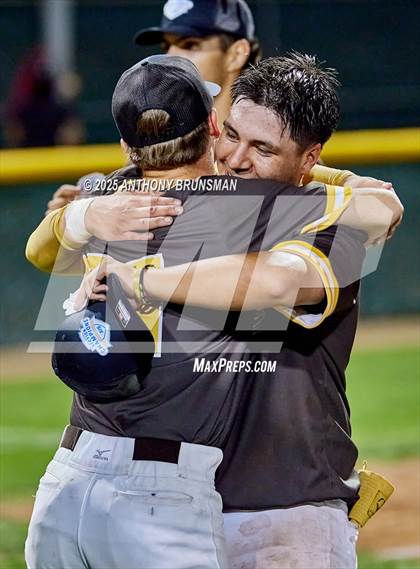 Thumbnail 1 in Central Catholic vs. Yuba City (CIF SJS D3 Final) photogallery.