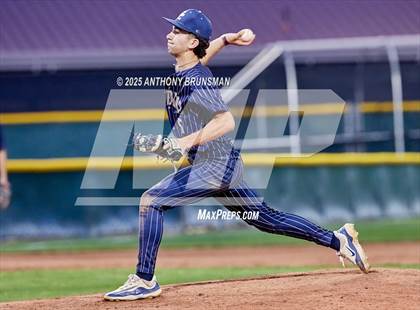 Thumbnail 2 in Central Catholic vs. Yuba City (CIF SJS D3 Final) photogallery.