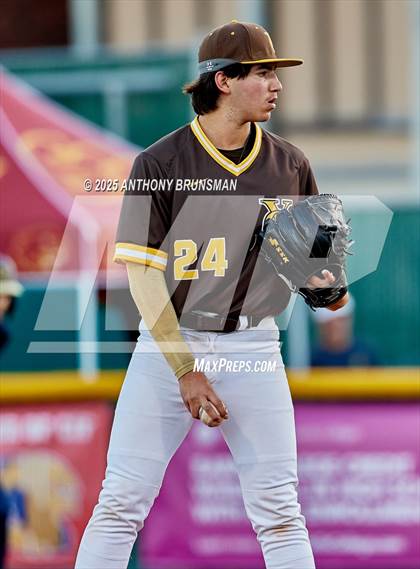 Thumbnail 3 in Central Catholic vs. Yuba City (CIF SJS D3 Final) photogallery.