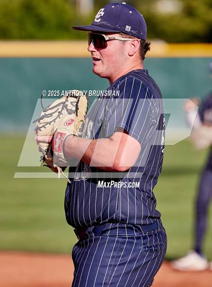Thumbnail 3 in Central Catholic vs. Yuba City (CIF SJS D3 Final) photogallery.