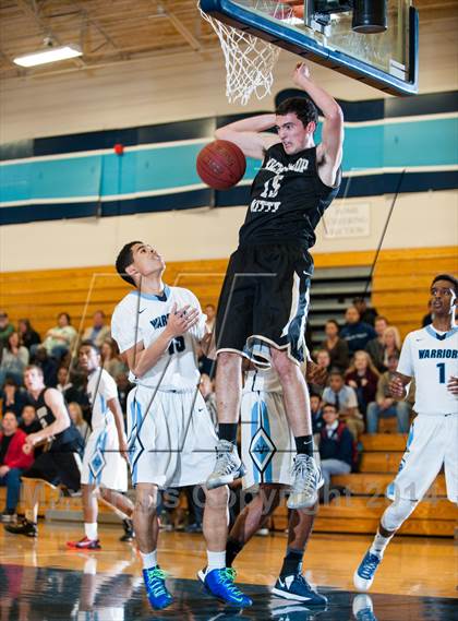 Thumbnail 2 in Archbishop Mitty @ Valley Christian photogallery.