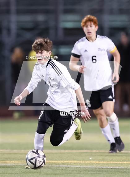 Thumbnail 3 in De La Salle vs. Clayton Valley Charter (CIFNCS D1 Semifinals) photogallery.