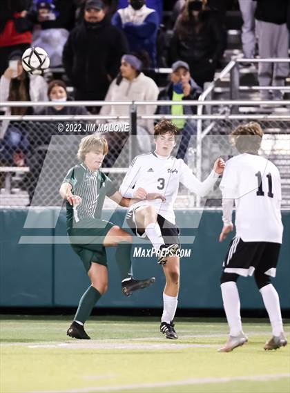 Thumbnail 2 in De La Salle vs. Clayton Valley Charter (CIFNCS D1 Semifinals) photogallery.