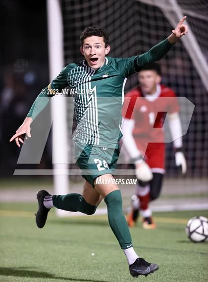 Thumbnail 3 in De La Salle vs. Clayton Valley Charter (CIFNCS D1 Semifinals) photogallery.