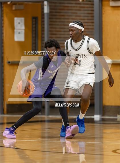 Thumbnail 2 in Grand Island vs Lincoln Southeast photogallery.