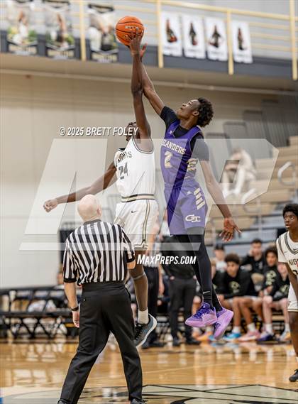 Thumbnail 3 in Grand Island vs Lincoln Southeast photogallery.