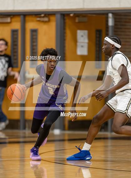 Thumbnail 3 in Grand Island vs Lincoln Southeast photogallery.