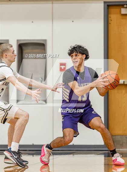 Thumbnail 1 in Grand Island vs Lincoln Southeast photogallery.