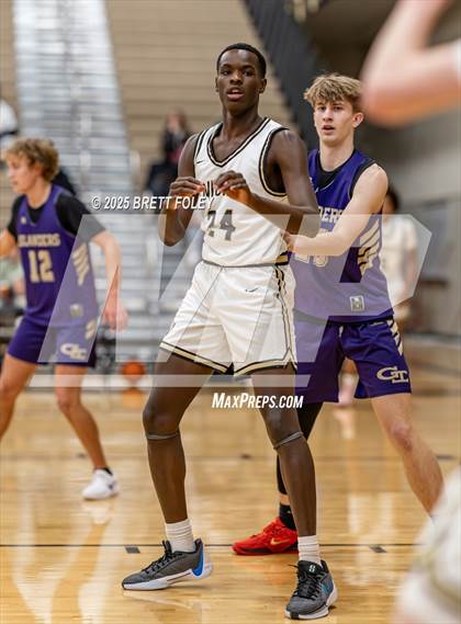Thumbnail 2 in Grand Island vs Lincoln Southeast photogallery.
