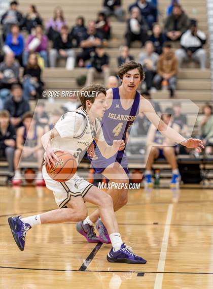 Thumbnail 2 in Grand Island vs Lincoln Southeast photogallery.