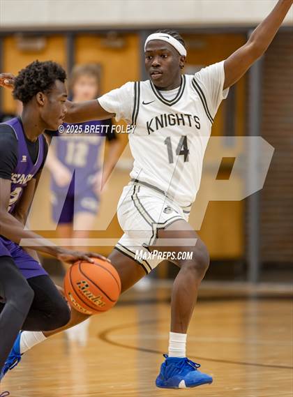 Thumbnail 3 in Grand Island vs Lincoln Southeast photogallery.