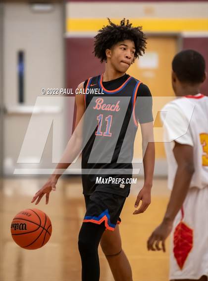 Thumbnail 1 in Rainier Beach @ Mount Tahoma photogallery.
