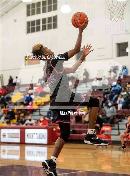 Thumbnail 1 in Rainier Beach @ Mount Tahoma photogallery.
