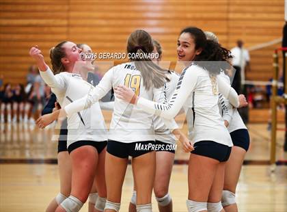 Thumbnail 2 in Archbishop Mitty vs. Oak Ridge (Stockton Classic) photogallery.
